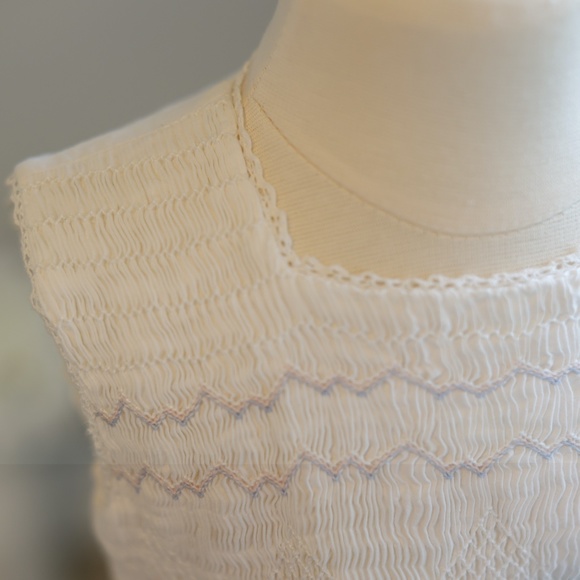 Strasburg White Smocked Embroidery Girls Cotton Sundress Spring Portrait Size 4 - Picture 3 of 7